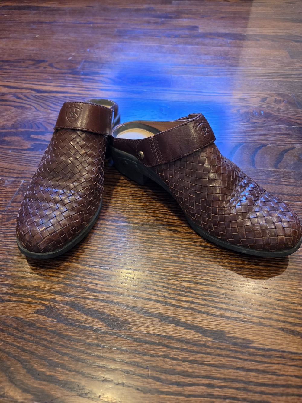 Ariat Classic Sport Woven Leather Mules/Clogs Brown In Size 7